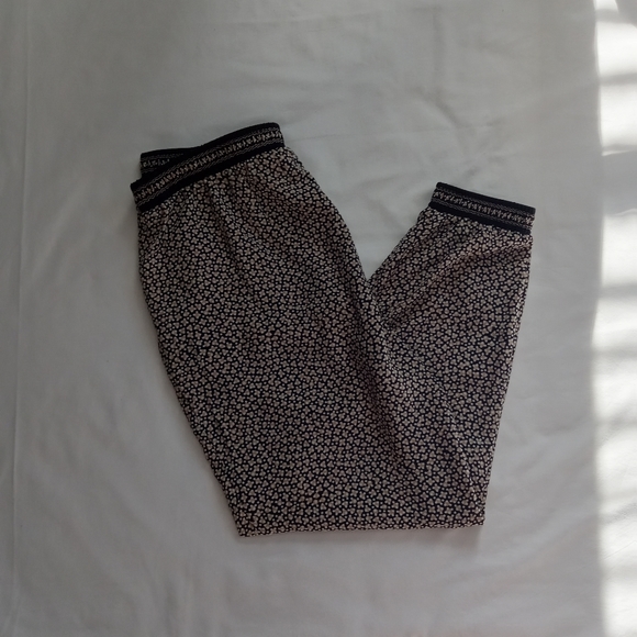 Max Studio Pants XL Stretch Waistband Satin Feel Cinched Ankles Pockets Joggers - Picture 12 of 12